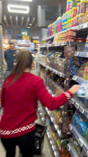 🏃‍♂️✨ Kicking off our 2025 Snappy Store Dashes with a throwback! As we gear up for another year of exciting store dashes, here’s a flashback to December, when Maddison Dyer, a nursery teacher at Little Me Nursery, took on the challenge at Keystore More Anniesland – grabbing an impressive £81.36 worth of goodies! 🛒🎉 Who’s excited for more store dashes in 2025? Let us know in the comments! 👇 #SnappyStoreDash #Flashback #Community | Snappy Shopper