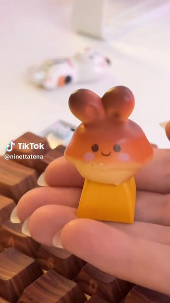 Creative Ways to Personalize Your Esc Key