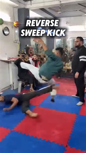 Reverse Sweep Kick Tutorial #shorts #martialarts