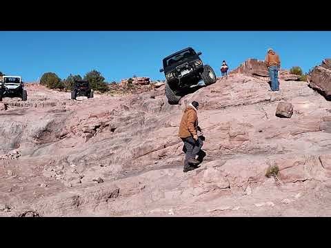 Jeep XJ almost flips over! Waterfall Ledge Steel Bender Moab Utah! #offroad #jeepxj #jeep #moabutah