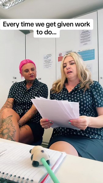 Dental Receptionist Work Responsibilities