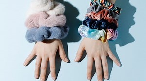 Wearing hair ties on your wrist could be dangerous for your health, here's how