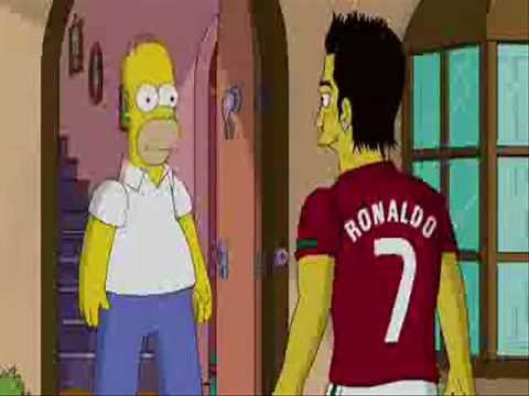Cristiano Ronaldo haciendo tunel a Homero Simpson