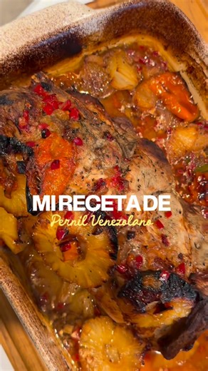 Erik Hung | El Chino Inteligente💡 on Instagram: "La receta que muchos estaban pidiendo, cómo preparo el pernil especial CHAAAA! Anota la receta si quieres lucirte con tus amigos y familia estas navidades. 😎 En esta receta no pudo faltar el cortador de vegetales de @fullstar_kitchen . Si quieres uno como el que usé en el video, ingresa al link en mi bio y usa el código: ERIKHUNG15 Ingredientes: •1 pernil o paleta, macerado desde la noche anterior con los adobos: sal, pimienta, azúcar, mostaza, 