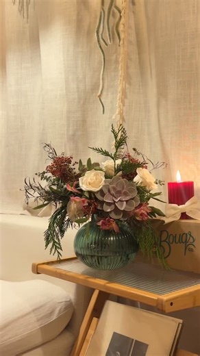 The Bouqs Company on Instagram: "Last minute flowers? Same day delivery in select cities 🎁 📍NY, LA, OC, SF, SD, Chicago, Dallas & Miami"