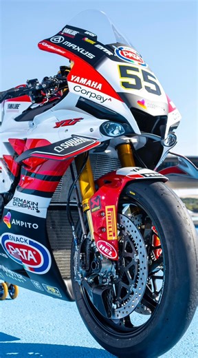 Special colours, for a special round! 🔴⚪️ Celebrating Yamaha Motor Company’s 70th anniversary, the Pata Maxus Yamaha, GYTR GRT Yamaha WorldSBK and Pata Yamaha Ten Kate teams will ride in colours inspired by the iconic 1999 YZF-R7 on Sunday in Jerez 🔥 #YamahaRacing #SpanishWorldSBK | Yamaha Racing