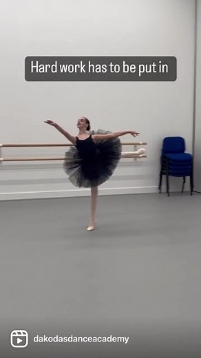One of our amazing RAD Ballet Intermediate students. 🩰 🤩 #proudtobeRAD #ballet #balletclass #balletexercise#balletdancer #ballerina #ballerinasofinstagram #hardwork#dancer #RADballet #youngdancer #balletlife #balletpost#balletworld #balletlovers