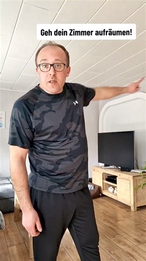 Erziehung, leicht gemacht 😉 Für mehr Tipps, folgt uns 😆 #kids #kinder #eltern #parents #spaß #fun #funny #lustig #entertainment #comedy #dad #son #dadsoftiktok #tiktokfamily #tiktokfamilie #justforfun #humor #humour #vater #sohn #ff4l #funfam4life #fy #foryou #foryoupage #family #familie #familylife #familienleben #tiktok #twitch #facebook #youtube #instagram | FunFam4Life