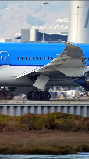 KLM Boeing 787-10 Dreamliner, registration PH-BKQ, accelerates along the runway at San Francisco International Airport during departure to Amsterdam #sfflights #fblifestyle #runwayroll #widebodyops #airportmotion #longhaulroutes | SF.Flights