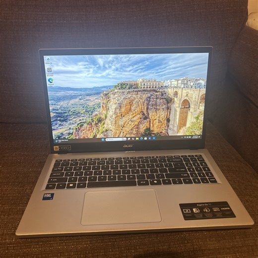 Acer Aspire Go 15 AG15-31P 15" i3-N305 1.1GHz 8GB RAM 128GB SSD