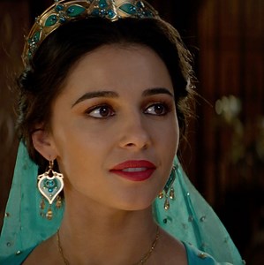 A whole new world. See Princess Jasmine in Disney’s Aladdin, in theaters in 2 weeks! Get tickets now: http://di.sn/6185E94PD | Disney Princess