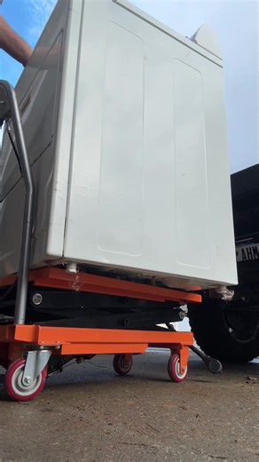 Lift Table Makes lifting a 1 man operation! #garvee #lift #tool #lifttable #appliances