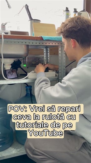 STN - Când vrei să repari ceva la rulotă cu tutoriale de pe Toutube🪛📱