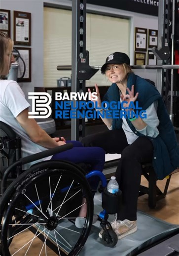 functional movements🧩 here’s another look at neurological reengineering at @BARWIS #barwismethods #spinalcordinjury #recoveryjourney #paraplegic #paralyzed