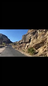 Palm Canyon Palm Springs California #palmsprings #california #hiddengems #viajandoporcalifornia1 #travel | Remy Martyn