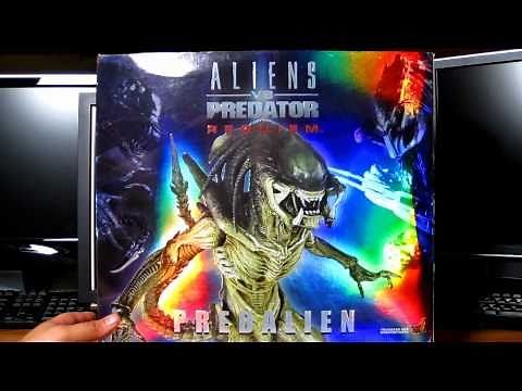 Hot Toys Predalien Review
