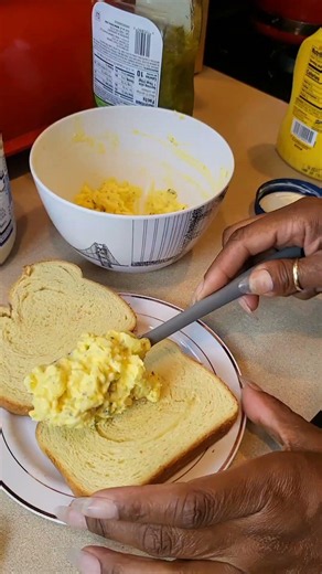 Egg salad sandwich for lunch today come on in the kitchen #fypviral #shortsyoutube #food #eggs