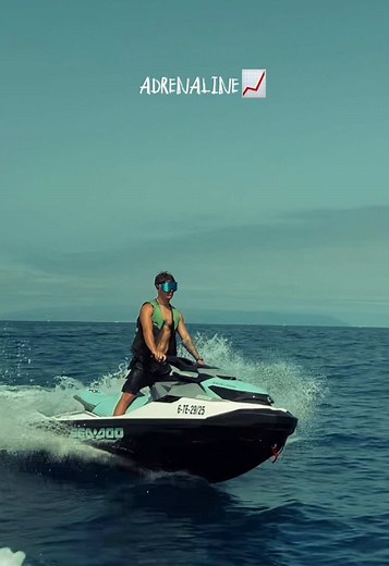 Book now at jetskipuertocolon.com #jetski #tenerife #speed @aaronn.mrt @Santiago @🕷️