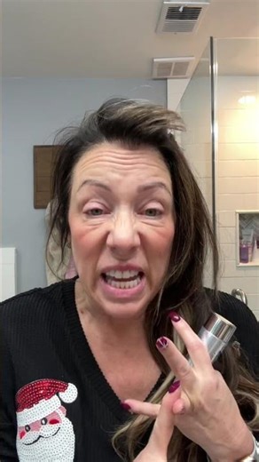 Trying the Himood stain-removal toothpaste and seeing how it fits into my daily routine.Smile