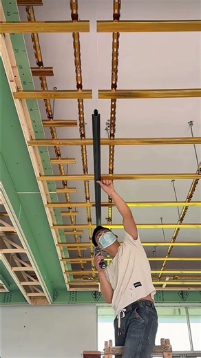 Light Steel Frame Ceiling Installation #craftsmanship