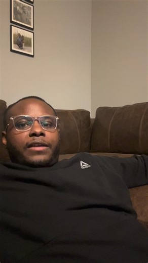 It’s Saturday night and I am watching Norte Dame vs Navy. I am thinking about the session and the things we have to do become relentless competitors and get our mindset right. I’m ready to get to practice so we can get the mindset right. It’s not just roll the basketballs out and mess around. | Justin Ford | Facebook