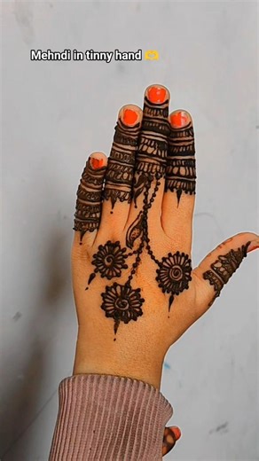 beautiful mehndi design for tinny hand 👌#mehndi #hennadesign #henna #music #viral #shortsfeed