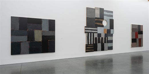 ‘Sean Scully: The Albee Barn, Montauk’ Review: Abstractions of Light and Landscape