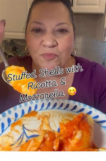 These beautiful homemade stuffed shells are so easy to make follow along as I show you how to make this delicious pasta dish ready for Sunday dinner or any day of the week #pasta #italian #explorer #italianfood #easy