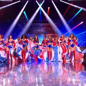 105K views · 380 shares | Félicitations à Amandine Petit qui a remporté, hier soir, le titre de Miss France 2021 sur la scène du Grand Carrousel ! C’est avec une immense joie que nos cascadeurs et danseurs ont participé à cette magnifique cérémonie !  | Puy du Fou | Facebook