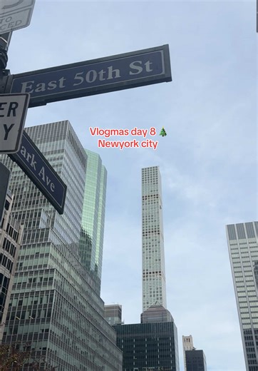 #vlogmas Day 8: I don’t think I’m built for New York winter… and I also accidentally punched myself in the face. So yeah, thriving ❄️✊😂 #newyorkcity #nyc #nycfood #radiocity