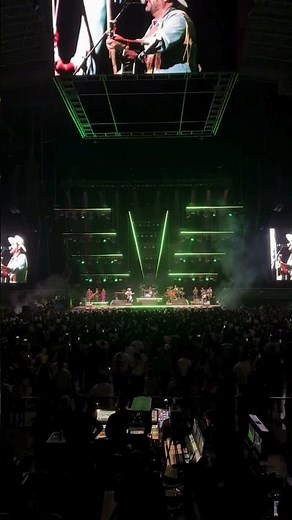 Así se ve un concierto de Los Claxons 🔥