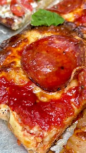 Our top 3 must try restaurants on the Upper West Side (and some of our favorite spots in the entire city), after trying and ranking over 900 restaurants in NYC. Mama’s Too has some of the best pizza toppings we’ve had, Sushi Ishikawa is our top omakase in the city, and Tatiana is one of our all time favorite restaurants, with a Beli rating of 9.9 📍 Mama’s Too, Sushi Ishikawa, Tatiana (Upper West Side, Manhattan) @mamas_too @tatianabychefkwame @ishikawanyc . . . . #upperwestside #nycrestaurant #