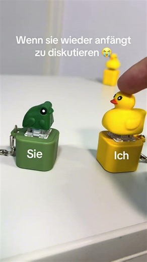 Welche Person fällt dir ein?😂 #adhs #lustig #viral #partner #beziehung #spielzeug