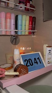 4.8K views · 5.9K reactions | Unwind with me ✨ vanilla bath routine淪‍♀️ Using @lush @bathandbodyworks @olehenriksen @treehut #lush #pink #cosy #cosynights #selfcare #selfcarenight | Esme Wolfsohn | Facebook