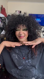 37K views · 917 reactions | 10/10 would not recommend but i do it for the plot ♱ #makeuptok⋆#grungebabydoll✧#onedrinkperproduct♱#90sbabybeauty⋆#drunkmakeupchallenge♡#glamunderchaos✦#altgirltok♢#sloppybutstunning⋆#lookwhatidid✧#messybeatqueen♱ | Natalia Alicia | Facebook