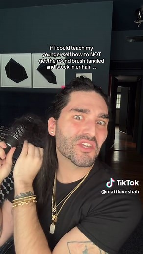 How to Achieve a Perfect Blowout with a Round Brush