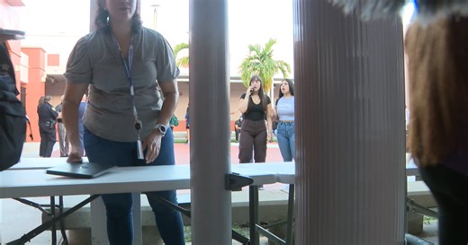Metal detectors 'seamless' on first day of school in Palm Beach County, education leaders say