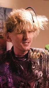 9.2K views · 20 reactions | Trefft den éischte Cyborg vun der Welt, Neil Harbisson & de Pol Lombarte den 1. Mee @ Rockhal 烙 Den Neil hält eng futuristesch Keynote Ried. Dank enger Antenne a sengem Kapp, kann hien Faarwen héieren  De Pol Lombarte & de Neil Harbisson huelen de Publikum op eng eenzegaarteg Rees mat ... sieft bereet! | science.lu | Facebook