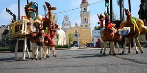 Es jueves de Corpus, 'Día de las Mulas', le decimos por qué