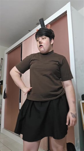Freddy dançando kpop