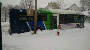 Syracuse Police respond to 42 crashes in 38 hours, deputies respond to dozens more