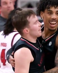 Former Louisville guard Reyne Smith is set to light it up for the Cairns Taipans 🪣 Check out what he will bring to NBL26 ⤵️ | NBL