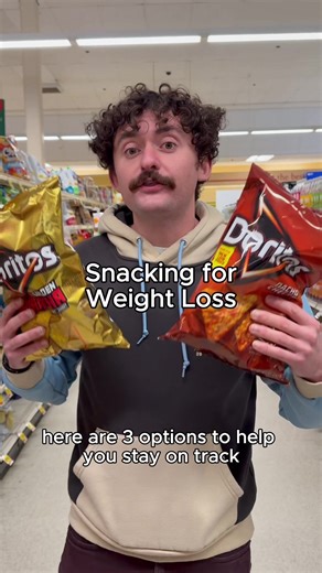 How to beat late night snacking 🍿 DM me “Change” to learn more about 1-1 coaching #weightlosscoach #personaltrainer #nutritiontips #weightlosssnacks #lowcaloriesnack