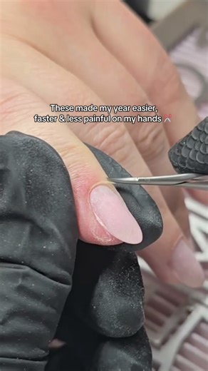 If your hands ache, this is your sign to upgrade to curved cuticle scissors 🖤