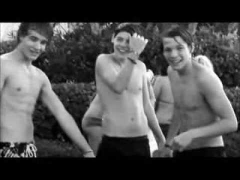 One Direction - Midnight Memories [Official Music Video]