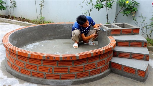 Build a stunning spiral outdoor aquarium – step by step!