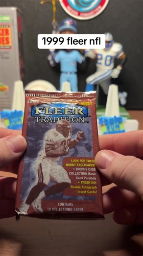 Opening a pack of 1999 fleer nfl football cards #footballcards #nfl #sportscards #packopening #90scards