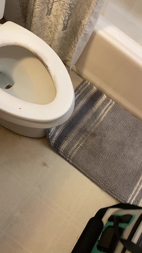 Halfway through the week 💪🏻😤💪🏻 #fypシ #fyp #fartchallenge #farttok #fypdongggggggg #farted #Farting #fartsfordays #fartforever #fartingmachine #ha