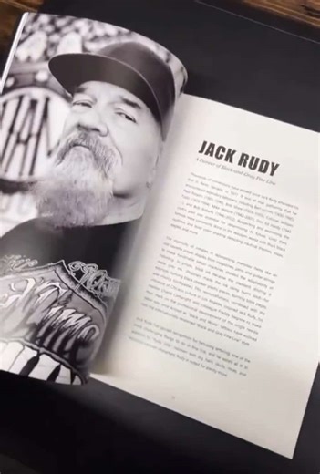 It took two years to put together Scene360’s most recent special print edition, so we’re grateful to Justin Warn (Torch Tattoo) for getting his hands on a copy. The issue offers exclusive interviews with Jack Rudy, Filip Leu, Junii, Kenji Alucky, and Fibs, as well as studio features Secret Sidewalk and Feather Cloud. (Link in the bio) 🎥 Justin #tattoo #print #tattoos #magazine #tattooartist #tattoolegends #stories #interviews #interview #articles #scene360 #jackrudy #filipleu #printisnotdead