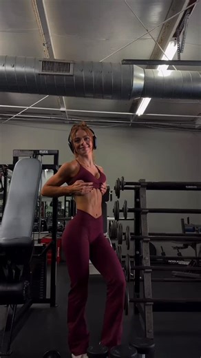 Hope Sgro | Everyday 💃 #gym #gymgirl #reels #love #gymmotivation #trending #gymcrush #bodybuilding #reel #gymlife #pullup #lift | Instagram